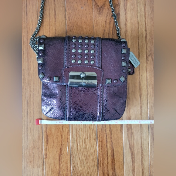 Coach - Picture 7 of 15